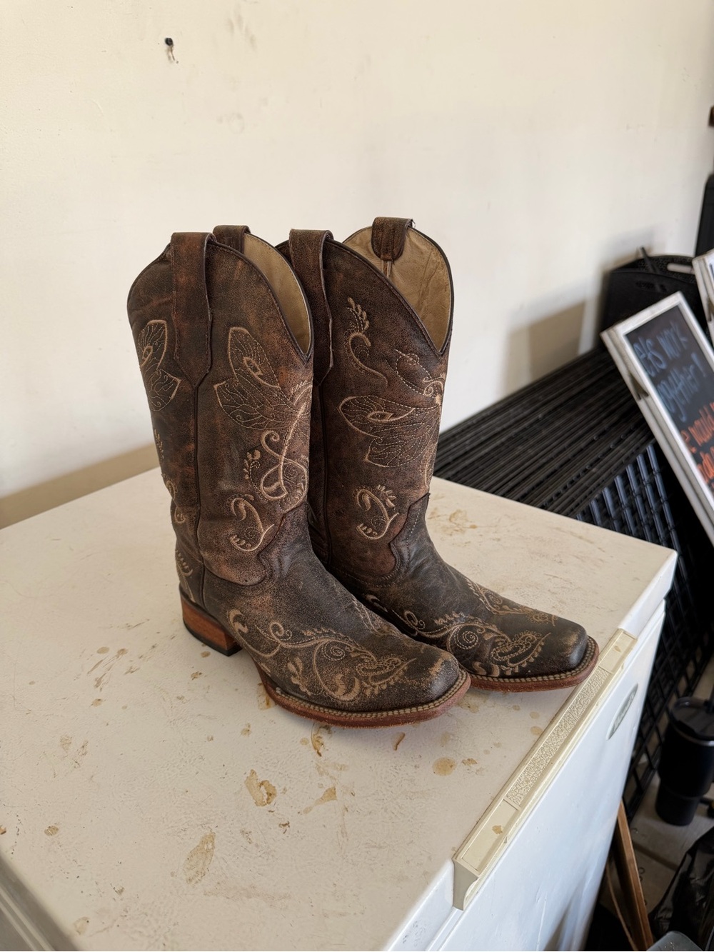Corral Circle G women’s cowboy boots